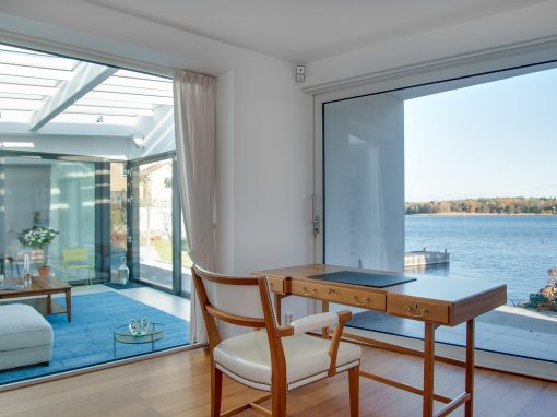 Moderna Holding – Hustro customer story